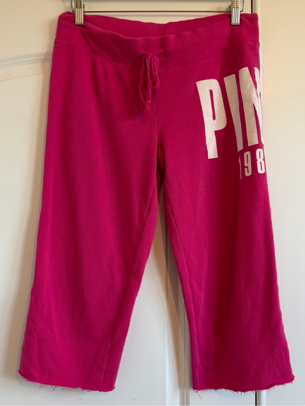 PINK Victoria's Secret Bright Fuchsia Capris with White Logo